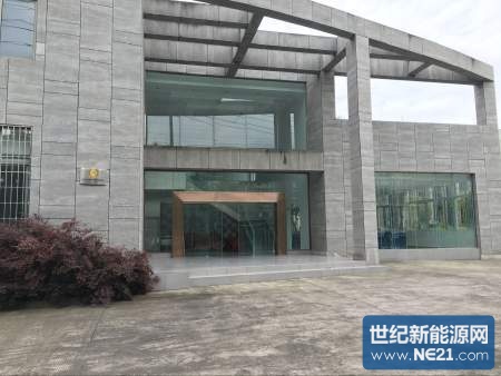 内江洛伯尔